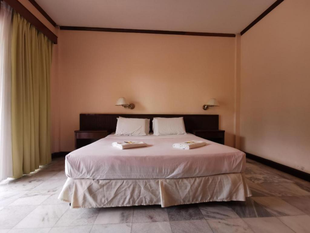 Oyo 89972 Borneo Paradise Beach Hotel Kota Kinabalu Zewnętrze zdjęcie