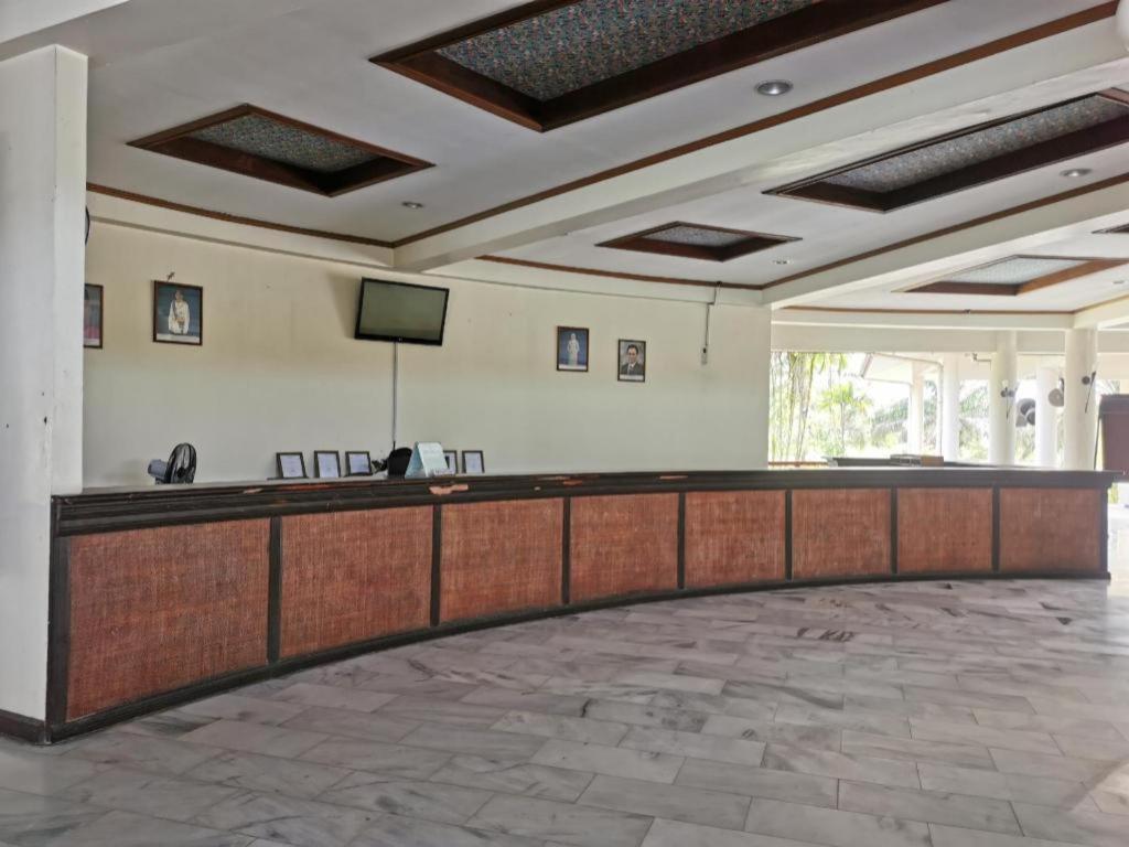 Oyo 89972 Borneo Paradise Beach Hotel Kota Kinabalu Zewnętrze zdjęcie