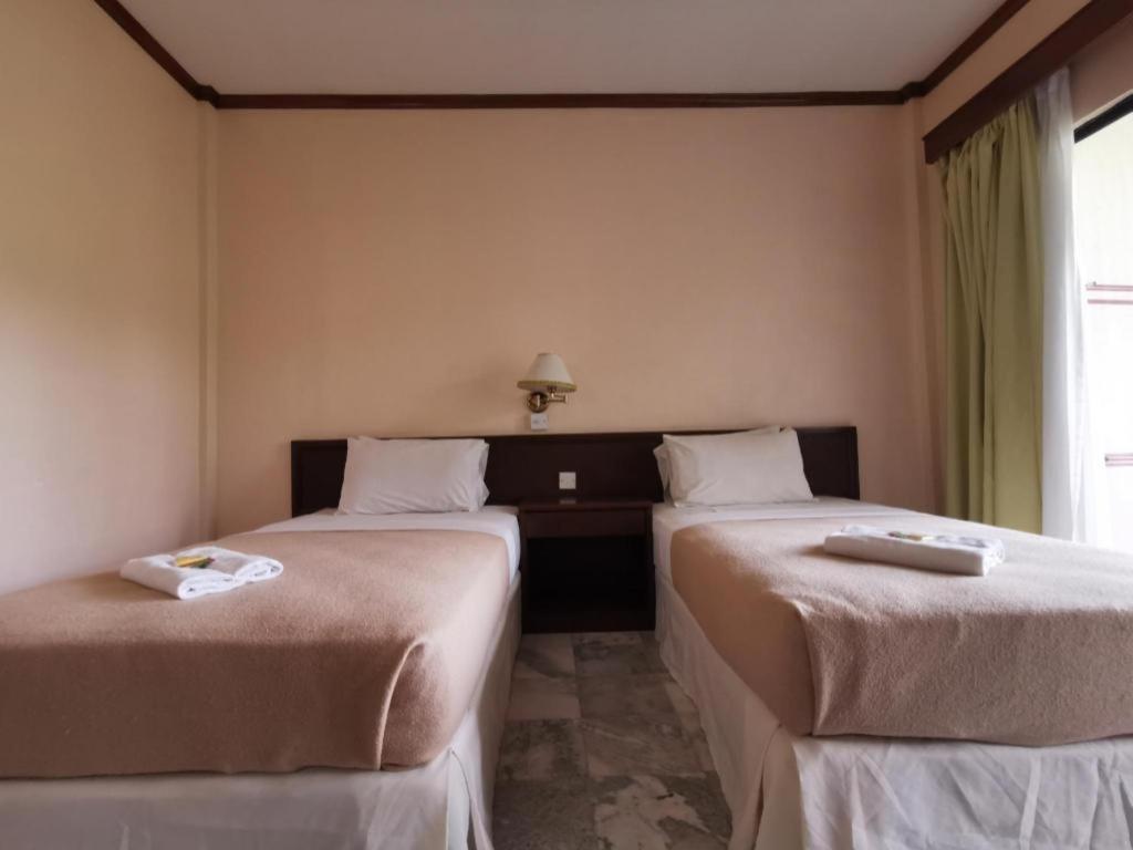 Oyo 89972 Borneo Paradise Beach Hotel Kota Kinabalu Zewnętrze zdjęcie